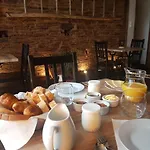 فندق مبيت وإفطار La Bastide Du Bonheur Et Tables D'hotes Ger (Manche)
