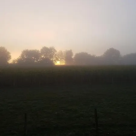 La Bastide Du Bonheur Et Tables D'hotes Ger (Manche)