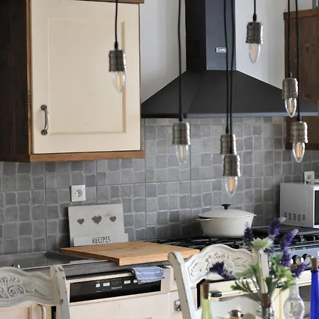 Bed and breakfast La Bastide Du Bonheur Et Tables D'hotes