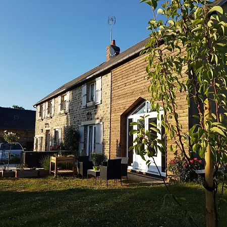 La Bastide Du Bonheur Et Tables D'hotes فندق مبيت وإفطار Ger (Manche)