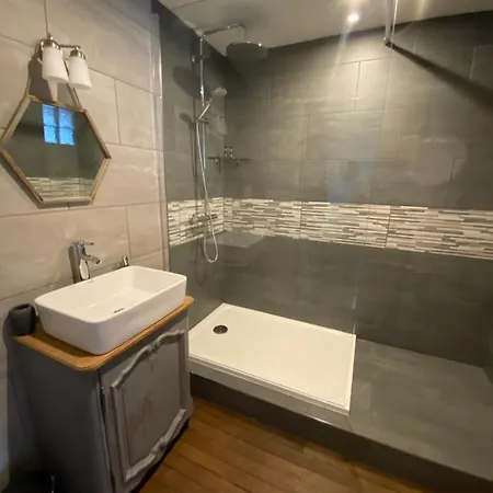 Bed and breakfast La Bastide Du Bonheur Et Tables D'hotes