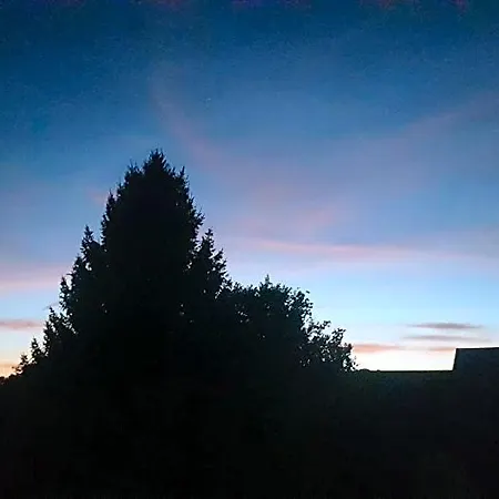La Bastide Du Bonheur Et Tables D'hôtes 3* Ger (Manche)
