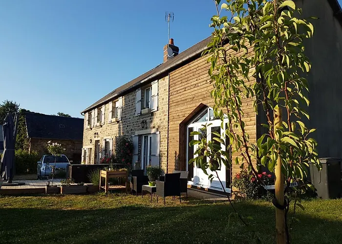 La Bastide Du Bonheur Et Tables D'hotes Bed & Breakfast Ger (Manche)